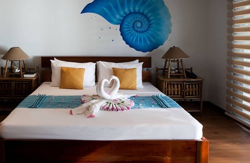 Manoc-Manoc Hotel | 357 Boracay