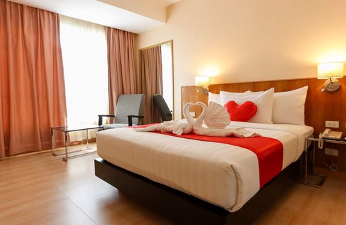 Santa Rosa Hotel | Paseo Premiere Hotel