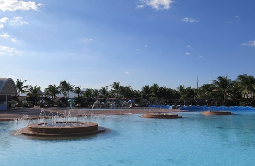 Olongapo Resort | Moonbay Marina The Villas