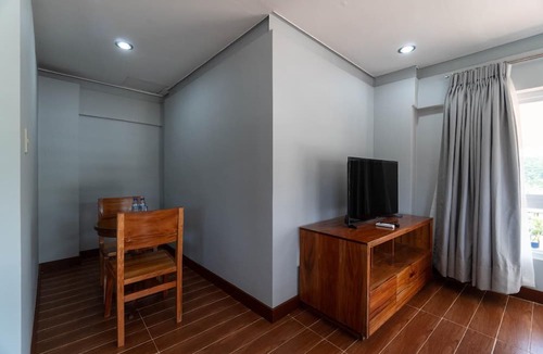 Coron Town Proper Hotel | One Averee Bay Hotel