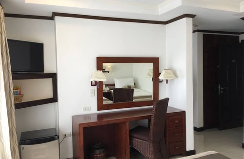 Tagbilaran Hotel | Soledad Suites