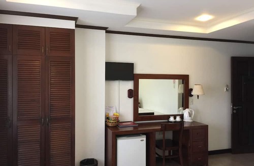 Tagbilaran Hotel | Soledad Suites