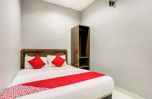 Simpang Hotel | Super OYO 89427 Kavanas Hotel Taiping