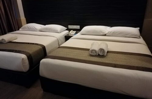 Taman Mount Austin Hotel | Hotel Austin Paradise - Mount Austin