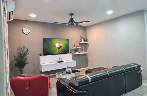 Kluang House | TSK Homestay Taman Sri Kluang