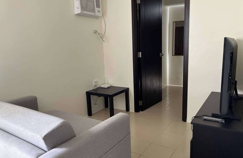Ugong Condo | Cozy Nook in the City