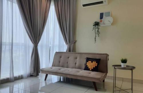 Bandar Tun Razak Condo | Central Residence - Free Gym Pool
