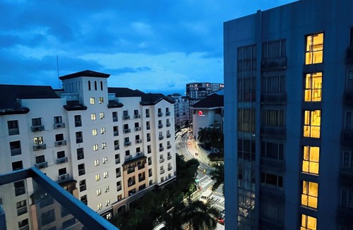 Pasay Hostel | One Palm Tree Villas