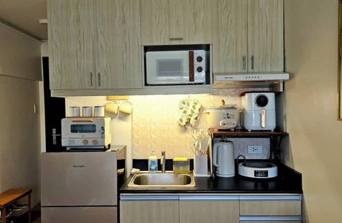Guadalupe House | Room-cozy Cebu City Condo - Heart of the