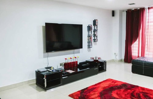 Taman Melawati Cottage | Lux 6BR Home Private Rooftop Garden Kemensah KL