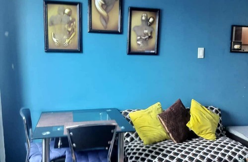 South Triangle Condo | Tum's Mplace Staycation 7th Floor Tower B