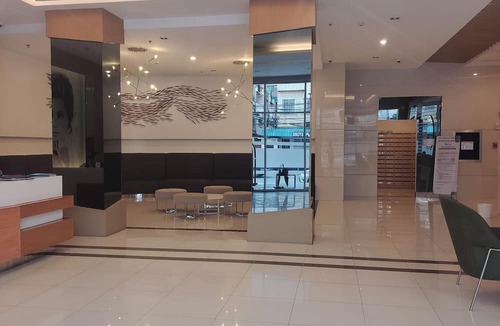 South Triangle Condo | Cozy City Getaway in Quezon City - Entire Condo for Rent