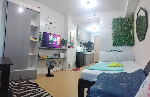 South Triangle Condo | Cozy City View Condo in Quezon City - Your Home Away From Home