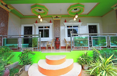 Loboc House | Loboc Airbnb Traveller's Inn