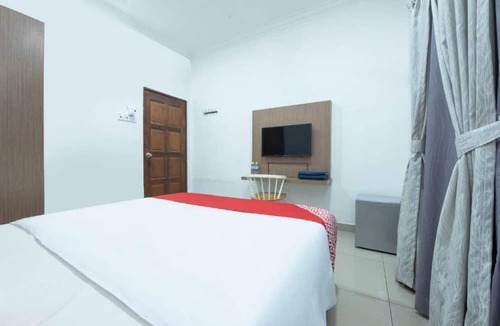 Sungai Rengit Resort | Sg Rengit City Resort 1