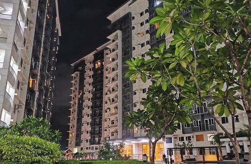 San Bartolome Condo | Luxurious and Cozy Condo in Quezon City With City View