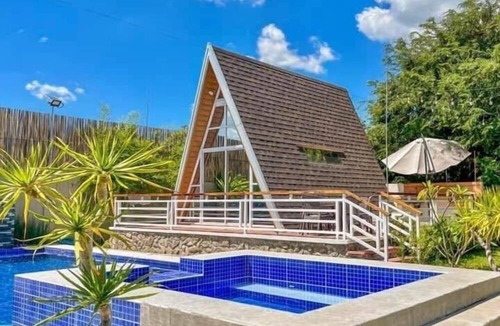 Bacolor House | Di Bella Cabin Private Resort
