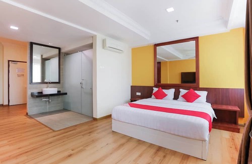 Tanjong Bidara Hotel | Capital O 91154 Oyo Super Cowboy Hotel Melaka
