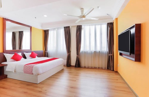 Tanjong Bidara Hotel | Capital O 91154 Oyo Super Cowboy Hotel Melaka