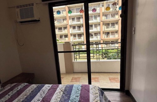 Muntinlupa Apartment | Alabang Condo by Lyre