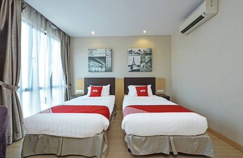 Taman Melaka Raya Hotel | Collection O Melaka Near Dataran Pahlawan Formerly Ideals Hotel