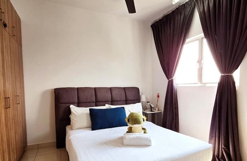 Kota Warisan Apartment | Comfy Alanis Sepang KLIA Airport 1R1B