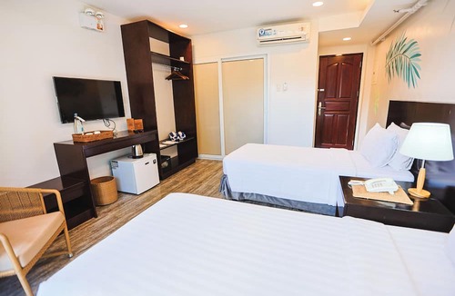 Port Barton Resort | Holiday Suites Port Barton