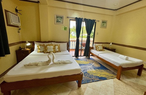 Manoc-Manoc House | Ocean Breeze Inn Boracay
