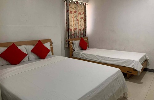 Santa Cruz Hotel | Lucky Hotel Binondo