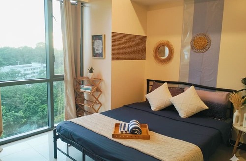 Pinagsama House | BGC Mckinley City Center Apartments