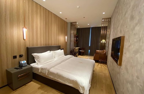Naga Hotel | LOTUS BLU HOTEL NAGA