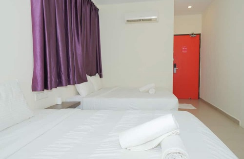 Gelang Patah Hotel | Hotel Shlyo
