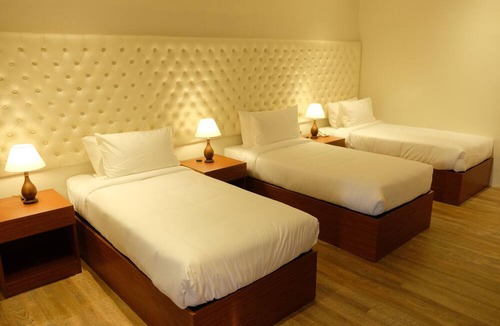 Sorsogon City Hotel | Villa Isabel Hotel