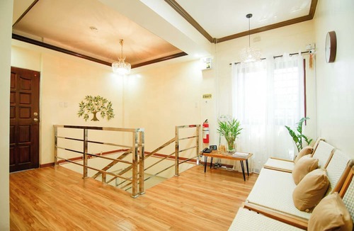 Alfonso Villa | 3-bedroom villa near Tagaytay with jacuzzi, nice garden & outdoor amenities