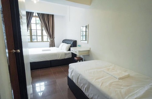 Daerah Kulai Hotel | B Link Hotel