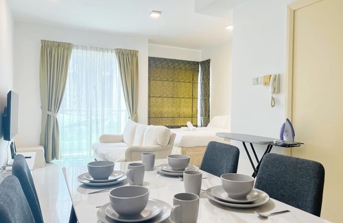 Kuala Lumpur Apartment | Solaris Dutamas by Manhattan Group