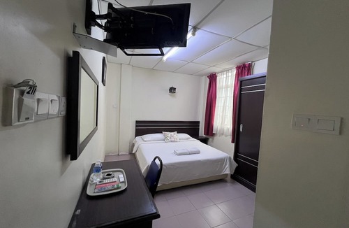 Kampung Gong Limau Hotel | Seri Kemaman Inn, Chukai Terengganu