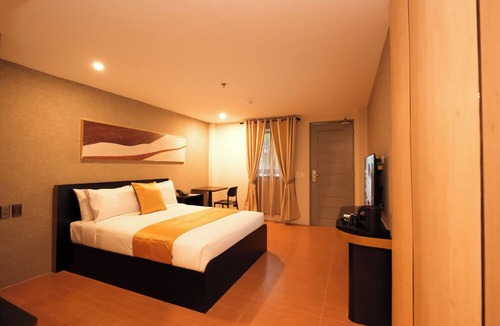 Cabanatuan Hotel | The Quarters by Rosey