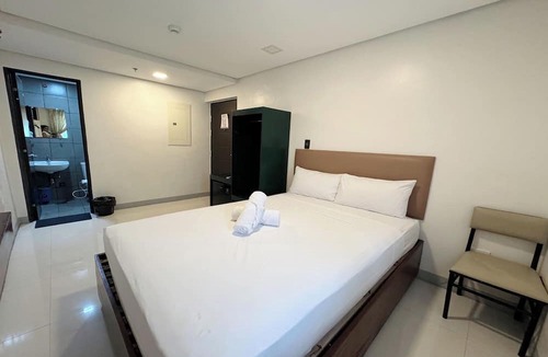 Bantay Hotel | Belltower CSheLi Suites Bantay - Vigan