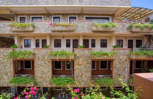 Estancia Apartment | Sunrise Suite: Kalibo Getaway