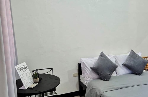 Coron Town Proper House | Casa Olivia