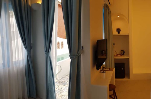 Hulu Kinta Hotel | Ipoh Santorini Hideaway Hotel Inspired