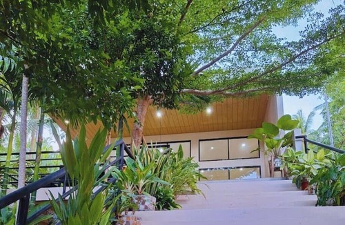 San Francisco Island House | Balcon: Your Cozy Camotes Island Escape
