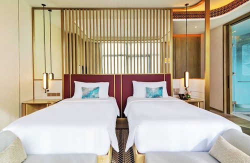 Cebu Hotel | NUSTAR Hotel Cebu
