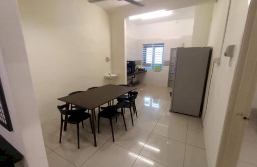 Ipoh Hotel | SPOT ON 91018 Sunshine Bnb Concept Service
