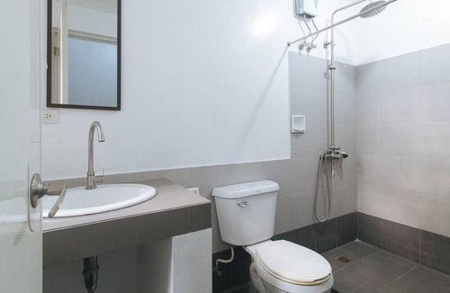 Ermita Hotel | Reddoorz @ Tesoro Apartments Ermita Manila