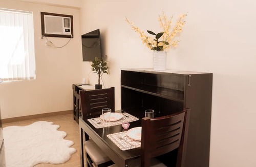 Mandurriao Apartment | Comfy Studio UnitM OneMadison35