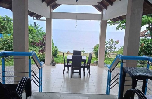 Dauis House | Seaheart Guesthouse