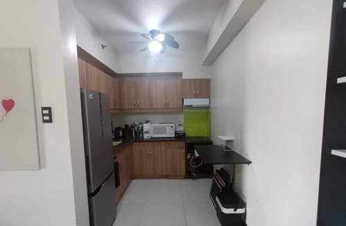 Guadalupe Nuevo Condo | Cozy unit near Rockwell, Poblacion, BGC and Makati Central Business District