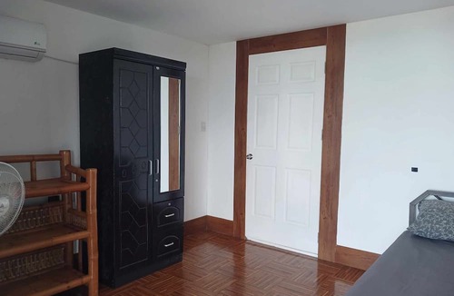 Panglao Apartment | Penthouse Style Apartment Seaview & Beach (2-7 pax)